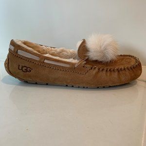 Ugg Dakota moccasin slippers